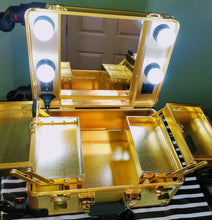 Load image into Gallery viewer, "Vanity Cases "without legs with wheels "Gold"