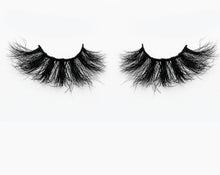 Load image into Gallery viewer, "Focsii Mink eyelashes Kit" & "Free" Bottom eyelashes