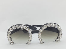 Load image into Gallery viewer, &quot;Lady Luck&quot; Sunglasses
