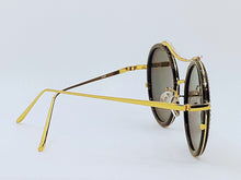 Load image into Gallery viewer, &quot;Red Beam&quot; Sunglasses
