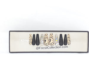 "Exotic Life" Press on Nails