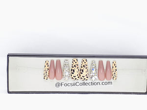"Exotic Cat" Press on Nails