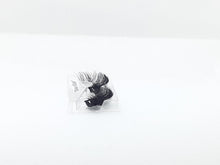 Load image into Gallery viewer, &quot;Money Maker&quot; Mink eyelashes
