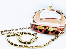 Load image into Gallery viewer, Focsii Glam Clutch &quot;Orange Leopard &quot;
