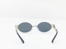 Load image into Gallery viewer, &quot;90&#39;s Retro&quot; (Sliver) (for Men &amp; women)
