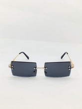 Load image into Gallery viewer, &quot;LINKED&quot; (Black/Gold)(for Men &amp;women)
