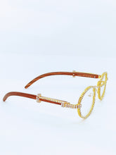 Load image into Gallery viewer, &quot;Old School&quot; 90&#39;s &quot;Bridge Nose&quot; (Bust Down)(Gold/Brown)
