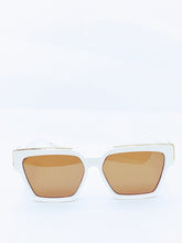 Load image into Gallery viewer, &quot;Flex&quot; (White/Gold)(for Men&amp;women)
