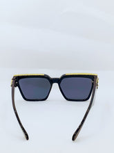 Load image into Gallery viewer, &quot;Flex&quot; (Black/Gold)(for Men &amp;women)
