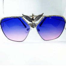 Load image into Gallery viewer, &quot;She Fly&quot; Sunglasses
