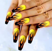 Load image into Gallery viewer, &quot;Hot Flames &quot; Press on Nails
