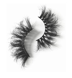 "Bossy" Mink Eyelashes
